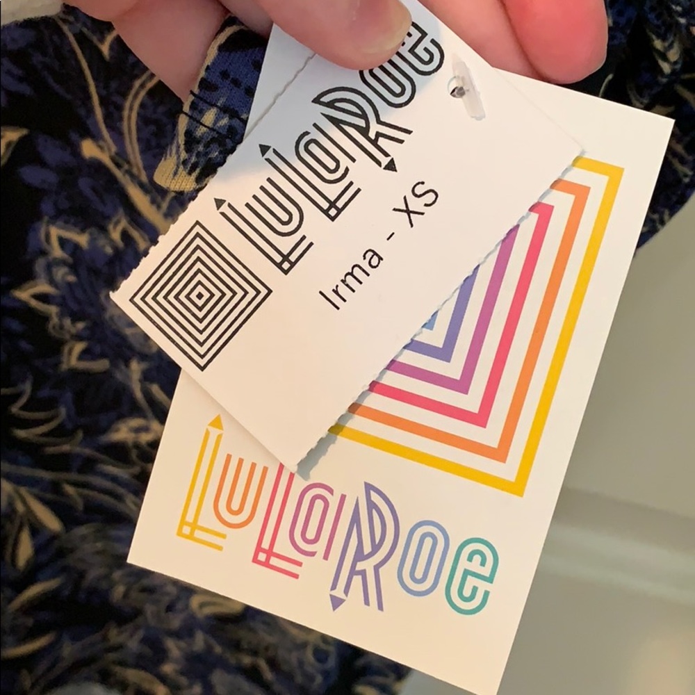 NWT lularoe Irma top - Picture 2 of 3